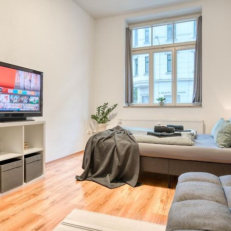Apartament Homy I Altbaucharme Netflix Und Wlan Lipsk Zewnętrze zdjęcie